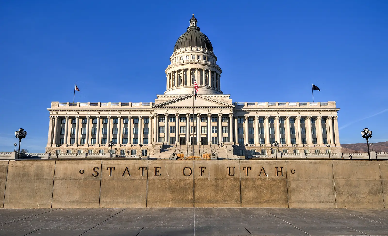 Utah HB 480 Explained: New Rules for Deposit Returns and Animal Custody